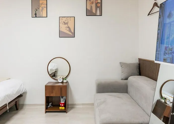 Pumpkin 2br House 3 Min From Metro Boramae * Séoul