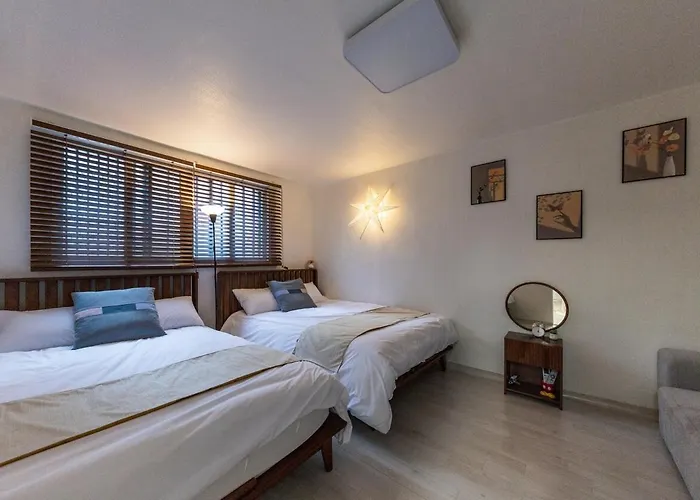 Pumpkin 2br House 3 Min From Metro Boramae
